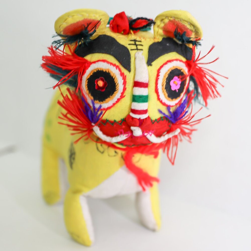 Vintage Traditional Chinese‎ Dragon Plushy Home Decor Collectible Folk Art